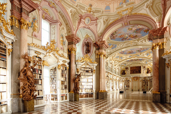 arpeggia:  Libraries in Austria Photo by Christoph Seelbach Click on each image to