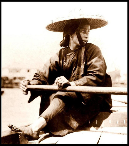 River boat girl on Pearl River, 1902 Photos uploaded from Okinawa Soba’s Flickr