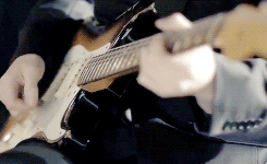 ebjkk:  jonghyun :) X