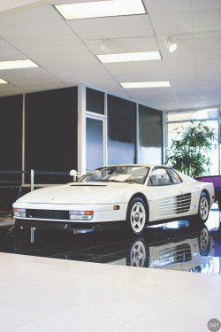 dhylife:  Ferrari Testarossaby DHY Photography