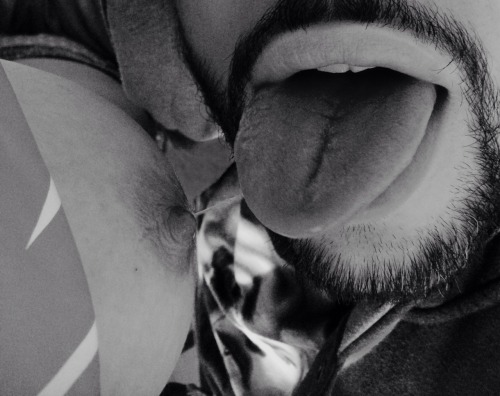 Love the feeling that he gives me everytime his tongue touches my nipple.