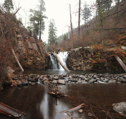 Hatchet Falls by Garrett Meyers on Flickr.