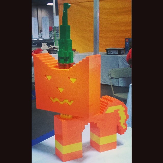 Pumpkin Kitty! #LEGO @BrickFair NJ #unikitty #HappyHalloween
