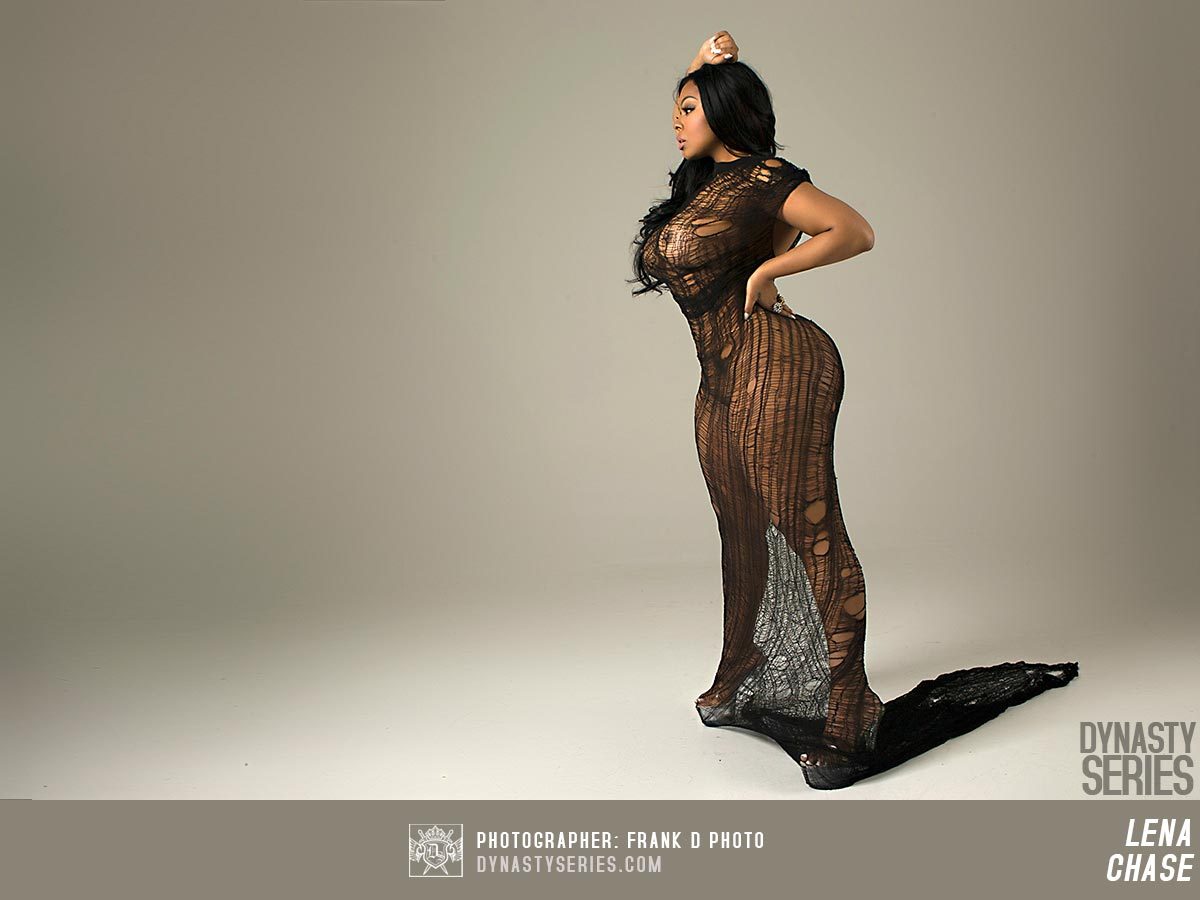 pussypiffandpalmtrees:  1sograteful:  Lena Chase aka Thick’ems  Dope 