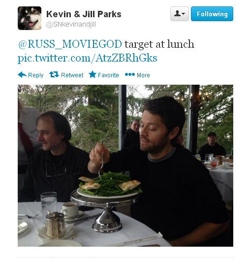 somehuntersloveangels:  mfluder42:  Presenting Director Misha Collins   They’re