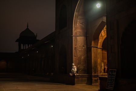 tanyushenka:Closing Time Jama Masjid mosque, Old Delhi, India@ Shyam Prasad S