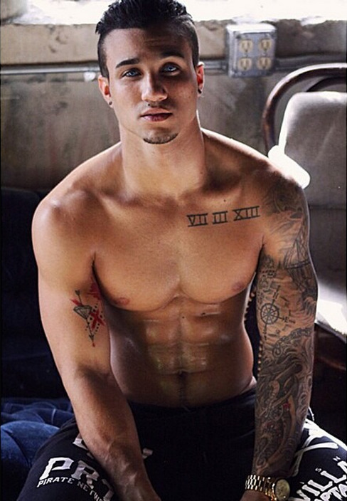 marktwickers:  abspacked:  Dalton Jackson    Good looking guy  I do