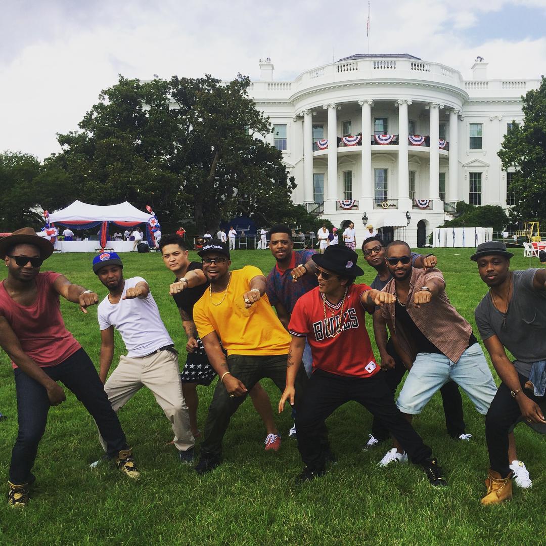bruno-news:  brunomars: All up in the yard like whip