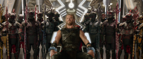 Chris Hemsworth in Thor: Ragnarok (2017).