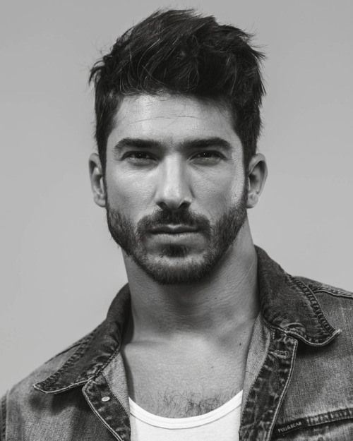 beardburnme:  Toni.sastre instagram