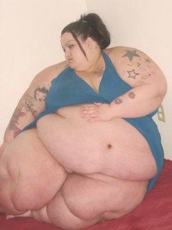 ssbbwfanatic:  What a perfect body