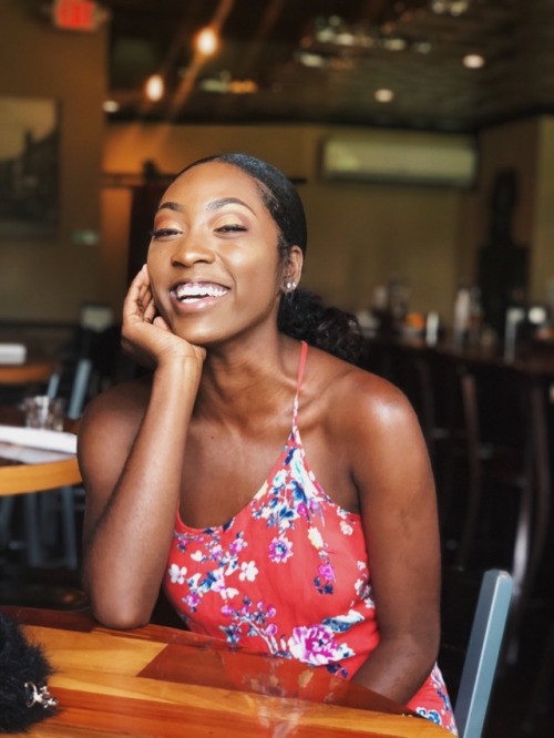 ispacedout:floral prints can make a girl smile