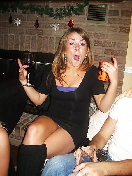 Upskirt pics at http://upskirt-pussy.tumblr.com adult photos