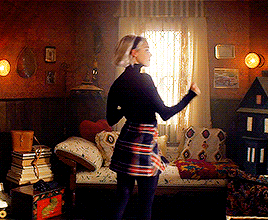 bob-belcher: caosgifs: Chilling Adventures of Sabrina: Part 2 | Teaser     Trying