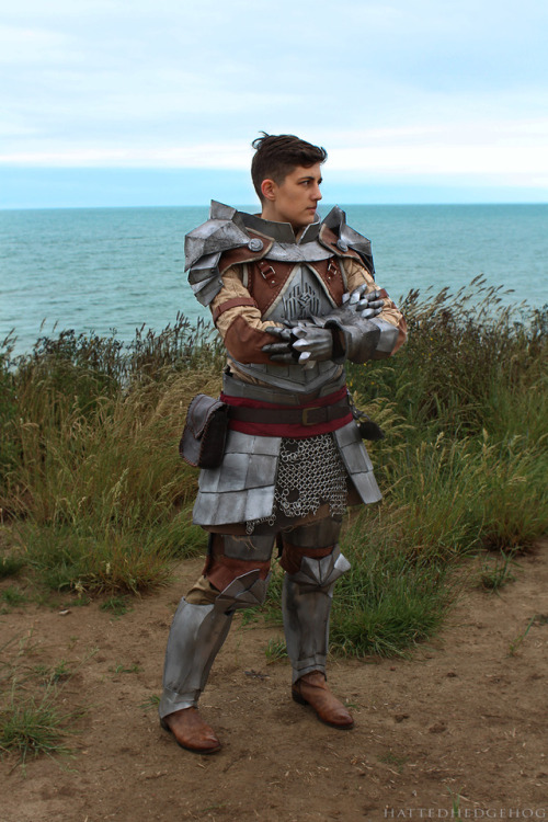 hattedhedgehog: “So, this is the Storm Coast, huh? Should have brought beach towels with us, C