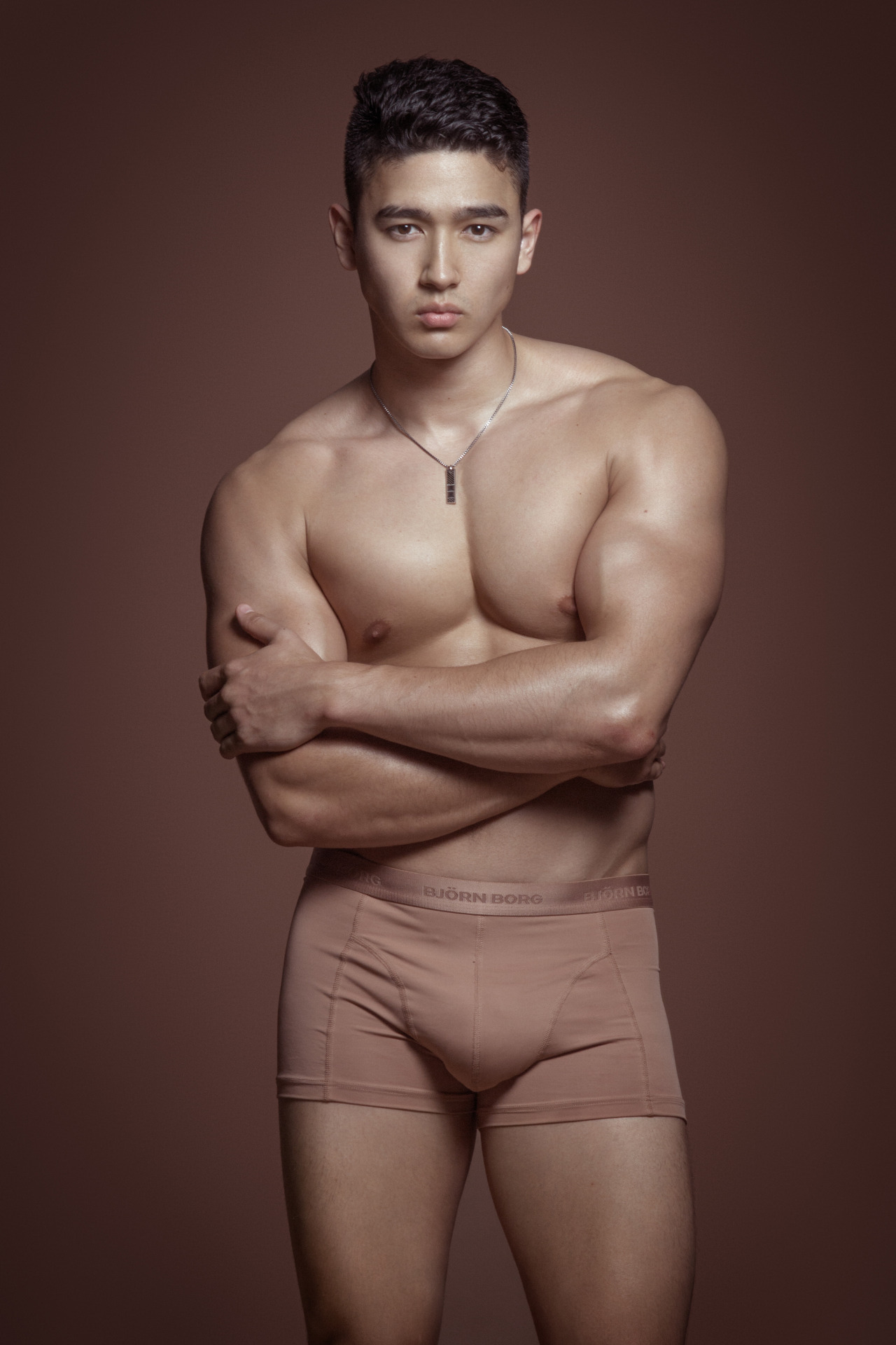 bringonthebrownboys:  melaninmuscle: JOACHIM MILNER 📷: Chesterfield Hector, Skin