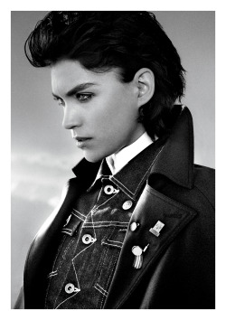 Androgynous Gentlewoman