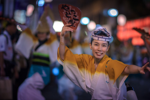 Simple moments from the Hatsudai Awaodori as seen through the Nikkor 135mm DC. I so regret only cons