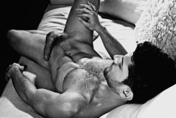butchnraunchy:  Untamed Men - The blog for men who defy convention.