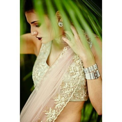 Outfit - Payal Singhal Jewellery - Moksh #Designer #PayalSinghal #indianjewellery #Moksh #indianfash