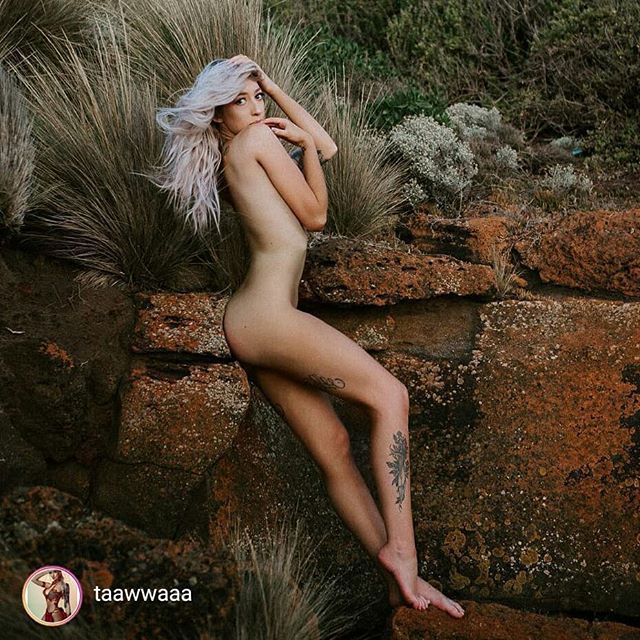 Inked Force Girl @taawwaaa
Talented Lens: @_christopherrobert_
#inkedgirls #thightattoo #nudeink #inkeddoll #inked #tattooedgirls #tattooedbabe #legtattoo #tattooedbabe — view on Instagram https://ift.tt/2vuypxA