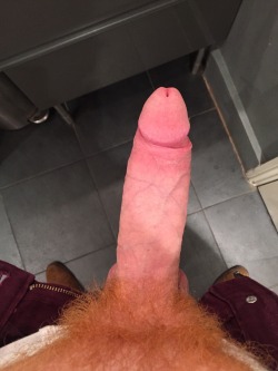 redred25:  I’m so horny at work, need to