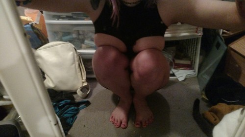themissarcana: I got a fun/interesting dress today. I’ll take better not mirror pictures later.