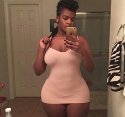 blackgirls4u:  Coke bottle Ebony 