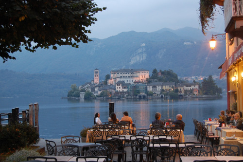 laragosta: Lago d’Orta.