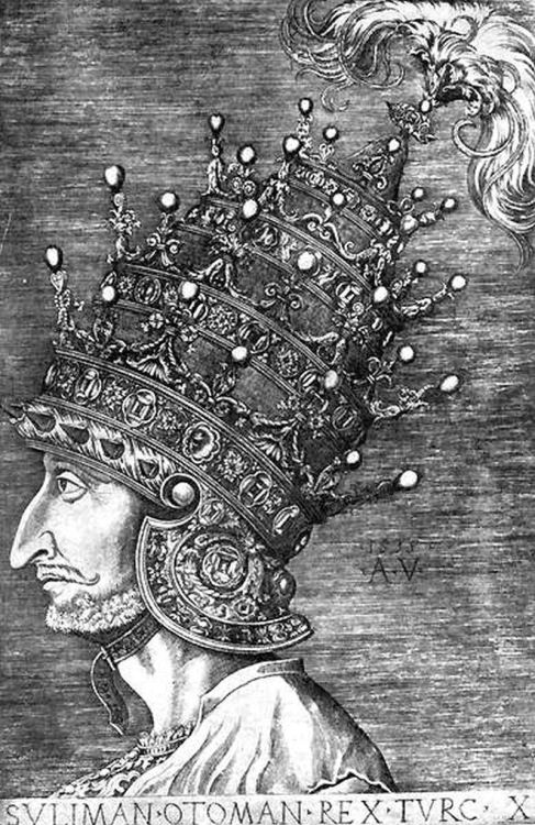 Agostino Veneziano&rsquo;s engraving of Suleiman the Magnificent. Notice the four tiers on the helme