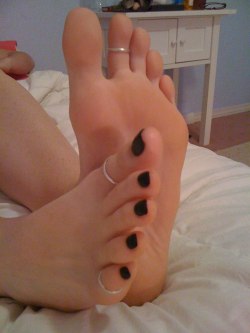 aag102869:  where-the-toes-are:  Where the