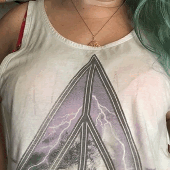 sunshineandbjs:  Boobs and teal hair 💖🍪   Perfect.
