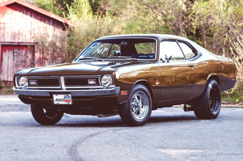 theoldiebutgoodie:  Vision Quest: This Period Perfect 1971 Demon Was Built By A Kid Born 20 Years Late (Photos by Dave Nutting) 