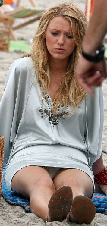 celebgoodies:  Blake Lively  http://celebgoodies.tumblr.com