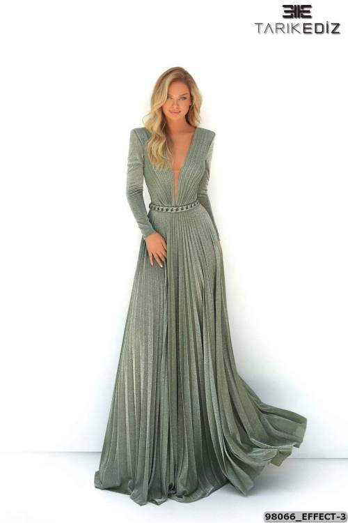 Pleated evening gown - drapes divinely