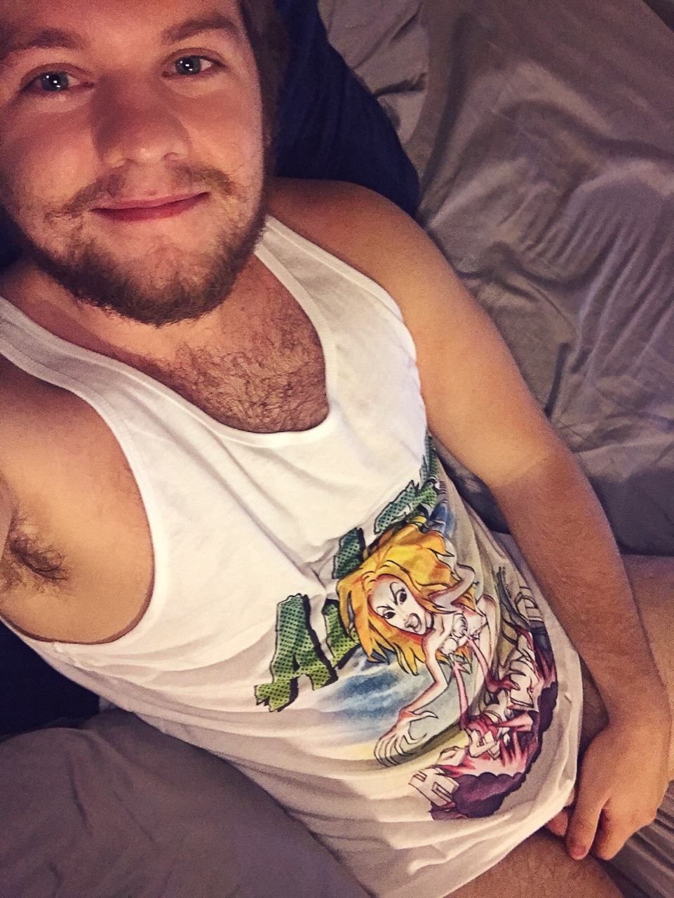 magikpelvis:I just reached 9,000 followers so here is another selfie to thank you