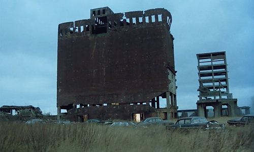 cinemawithoutpeople:Cinema without people: On the Silver Globe (1988, Andrej Zulawski, dir.)