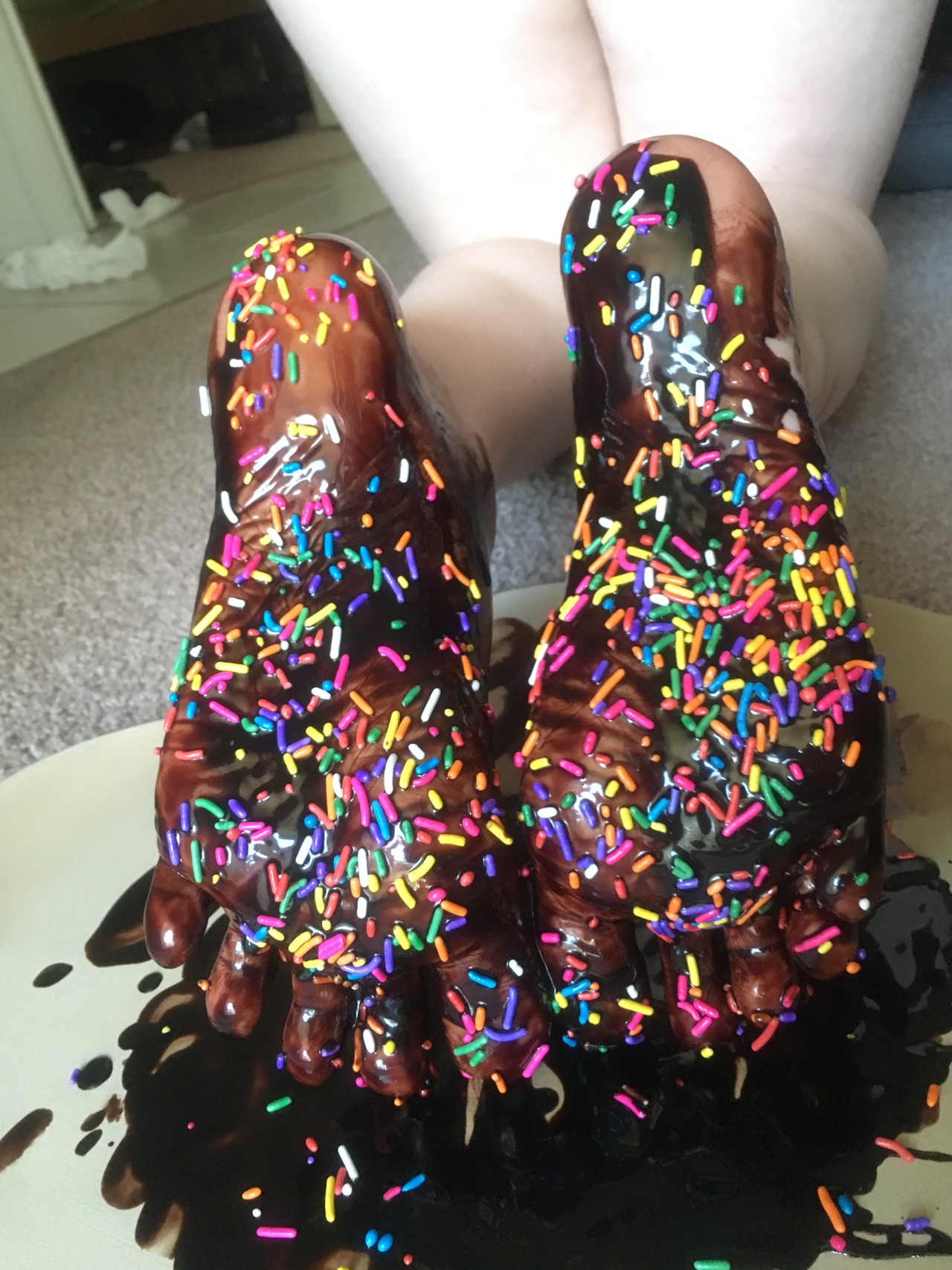 feetofmarleyquinn:  Set 2/2! Lick away &lt;3