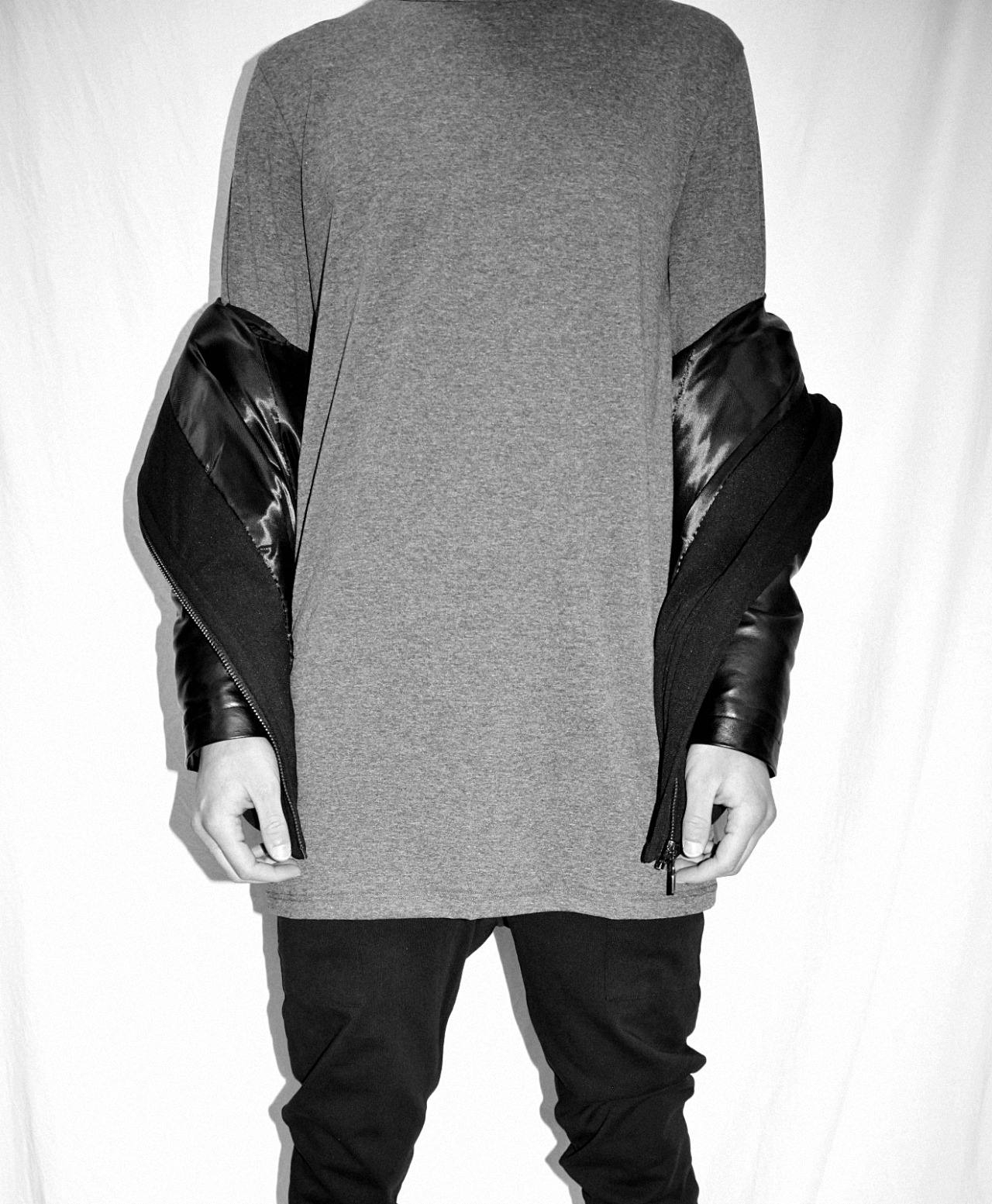 overdeauxis:  visionlikeadream:  Grey Long Sleeve Oversized Tee Available at www.visionlikeadream.com 