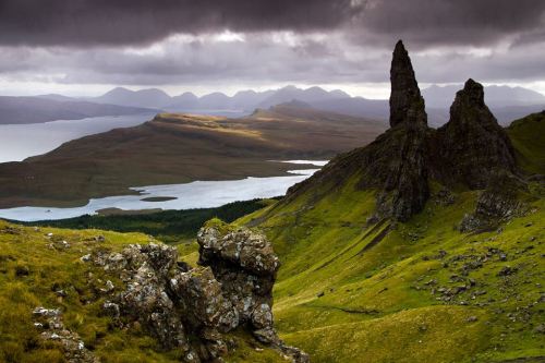 paganroots:The Storr, Isle of Skye by Damian Shields Photography