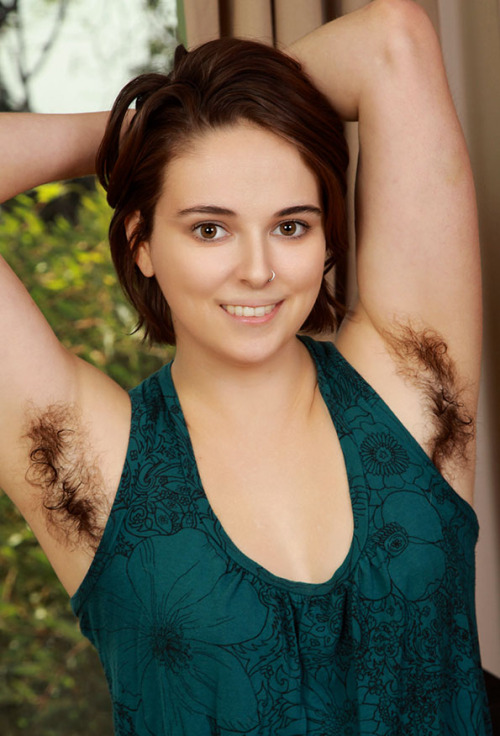 lovemywomenhairy: I can never have too much of the magnificent Harley Hex and her awesome bush and a