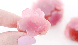 saku-petta:cherry blossom wagashi ✿ さくらの和菓子