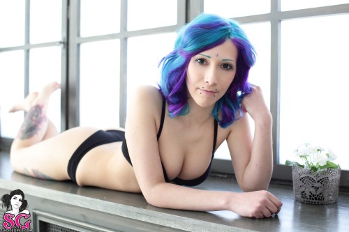 sglovexxx:  Hloya Suicide in Roche Limit https://suicidegirls.com/girls/hloya/album/977731/roche-limit/