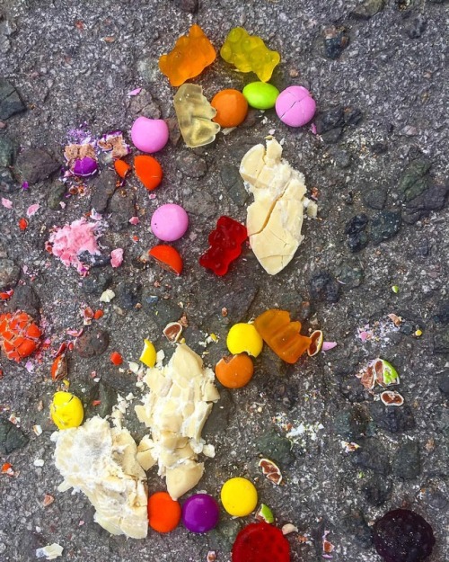 Lost sweeties!. . . #londonlicious #sweets #cityrambler #londonmylove #foodporn #instapic #instada