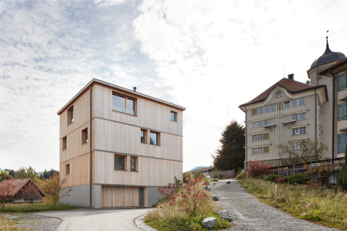 kazu721010: House at the Schopfacker / Bernardo Bader ArchitectsPhotos © Adolf Bereuter