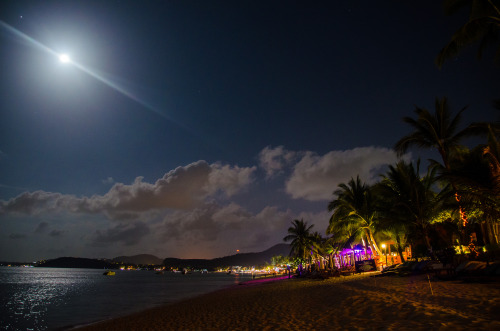 Night scape along Bo Phut Beach, Koh Samui, Thailand.