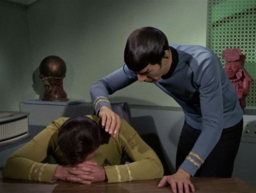 Fellas Is It Gay To Lovingly Caress Your Captains Face As You Remove His Memories Because You Dont Want