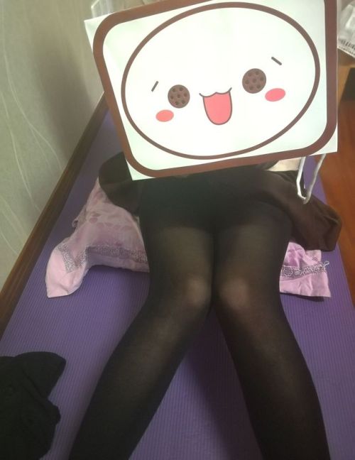 khalaa: Emmm男的，over