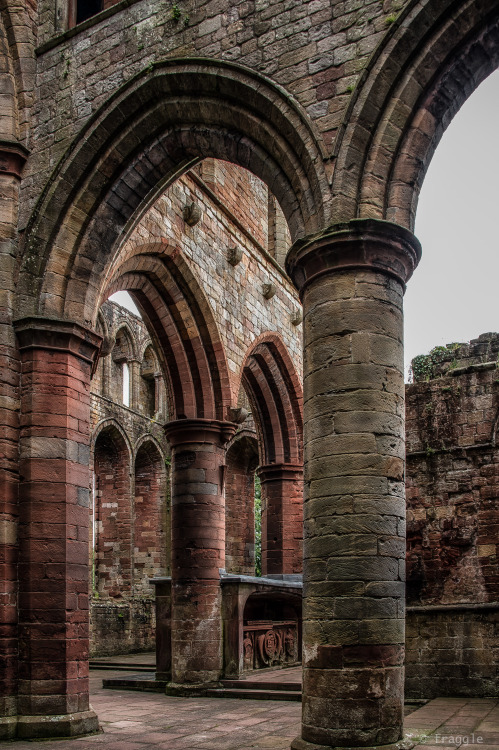 Medieval architecture through engravings and photographs. The first set of pictures is by Thomas Hea