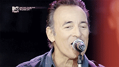 brucespringsteenfuckyeah:“My kisses used to turn you inside out.”I’m Going Down.